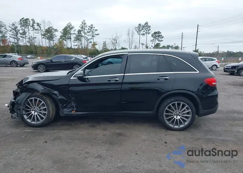 2018 Mercedes-Benz Glc 300 4Matic z USA, uszkodzony, nr VIN WDC0G4KB4JV065708